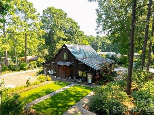 House for sale in Mecklenburg, North Carolina