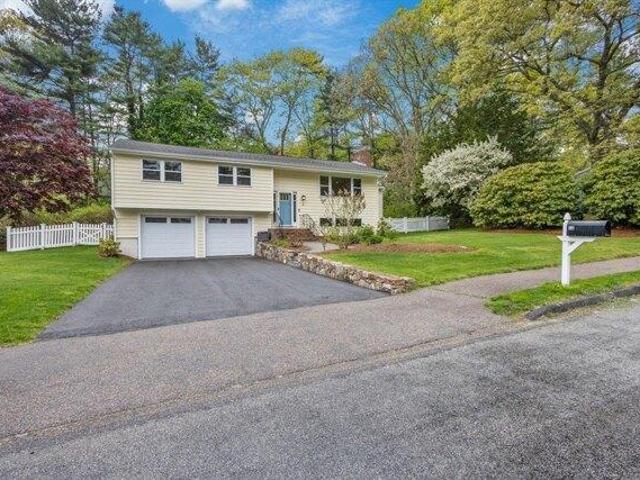 House for sale in Medfield, Massachusetts