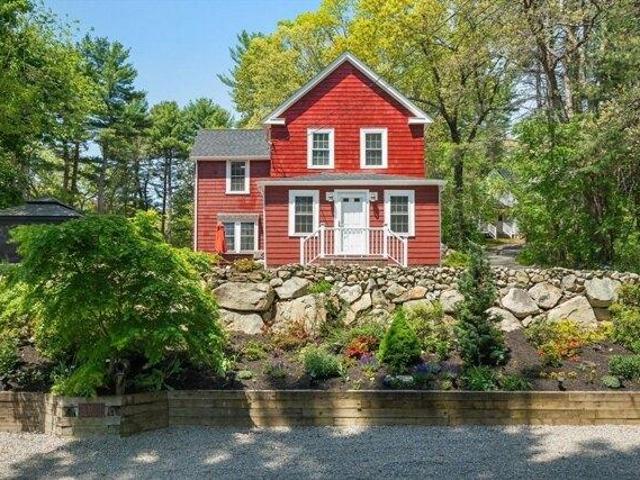 House for sale in Medfield, Massachusetts