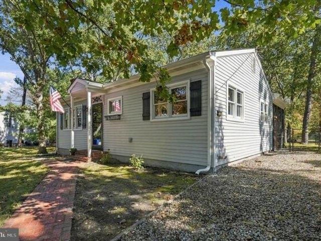 House for sale in Lake Pine, Medford Township