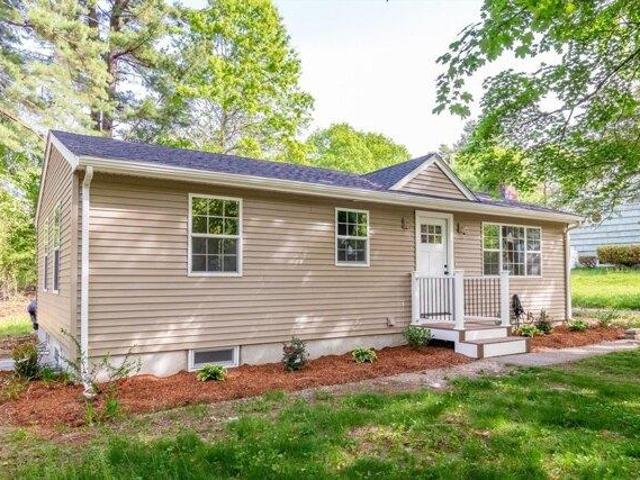 House for sale in Medway, Massachusetts