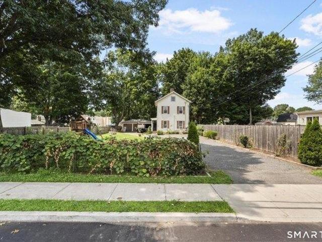 House for sale in Meriden, South Central Connecticut Planning Region