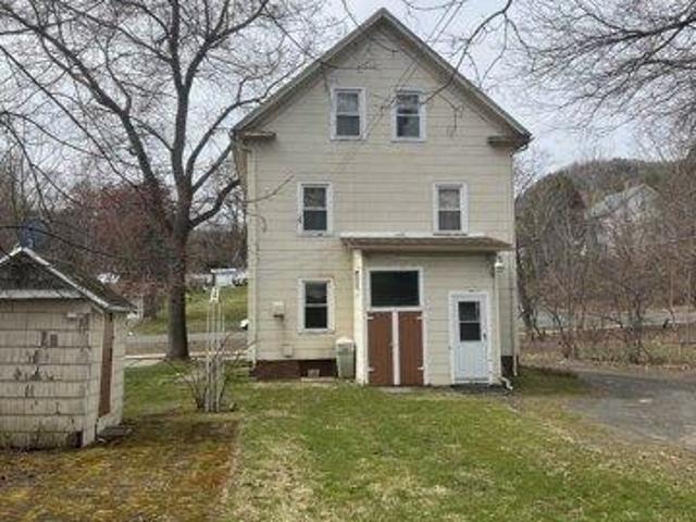 House for sale in Meriden, South Central Connecticut Planning Region