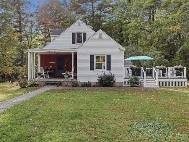 House for sale in Marsh Corner, Methuen