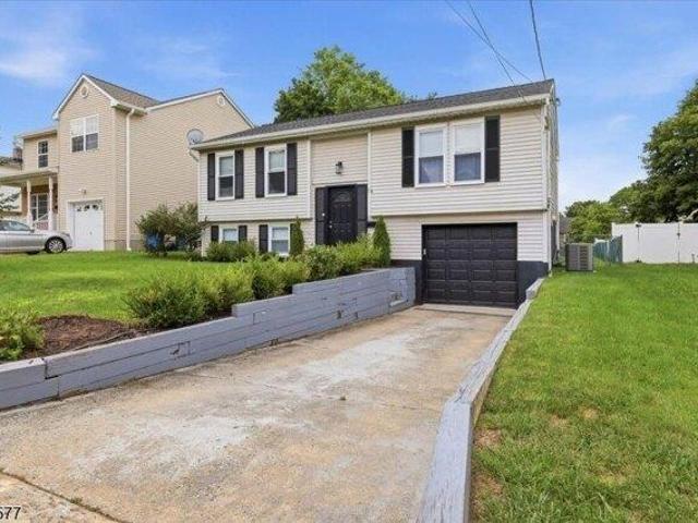 House for sale in Metuchen, New Jersey