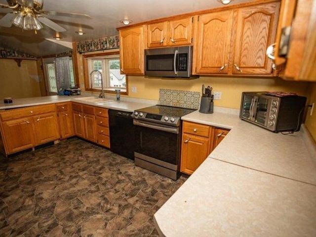House for sale in Mexico, Maine