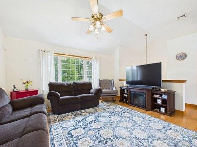 House for sale in Rock Village, Middleborough