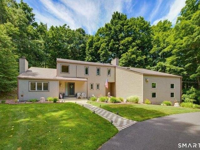 House for sale in Middlebury, Connecticut