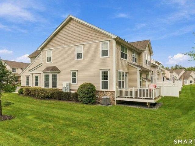 House for sale in Middlebury, Naugatuck Valley Planning Region