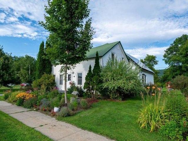 House for sale in East Middlebury, Middlebury