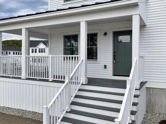House for sale in Stonecrop Meadows, Middlebury