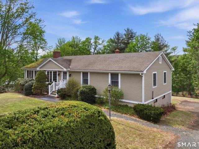 House for sale in Middlefield, Connecticut