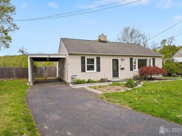 House for sale in Middlesex, New Jersey