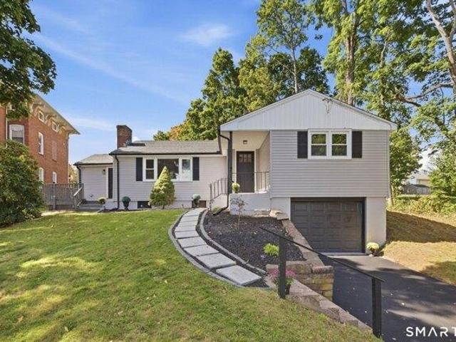 House for sale in Bretton Heights, Middletown