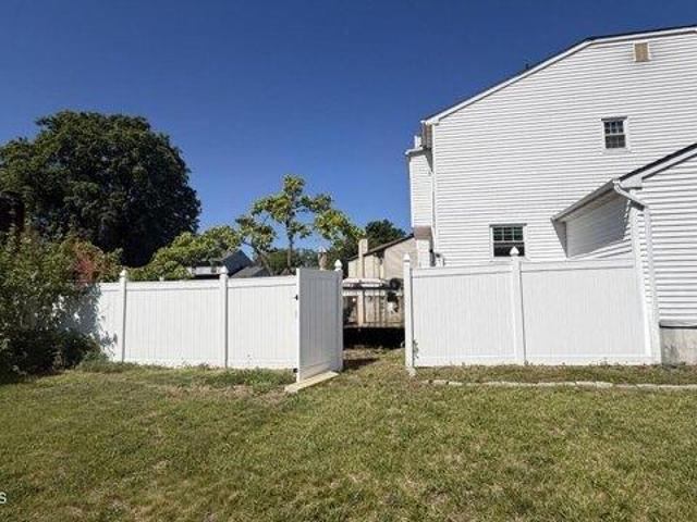 House for sale in Monmouth, New Jersey