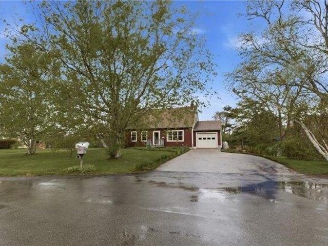 House for sale in Middletown, Rhode Island