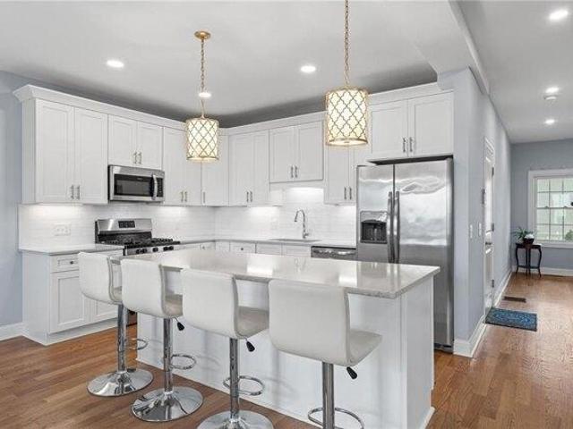 House for sale in Middletown, Rhode Island