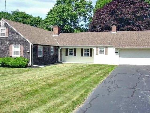 House for sale in Middletown, Rhode Island