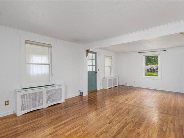 House for sale in Middletown, Rhode Island