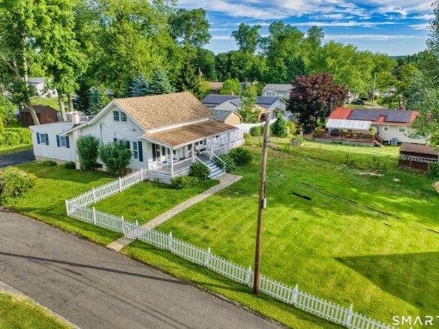House for sale in Milford, Connecticut