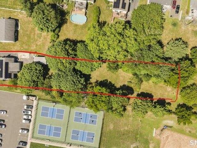 House for sale in Milford, Connecticut