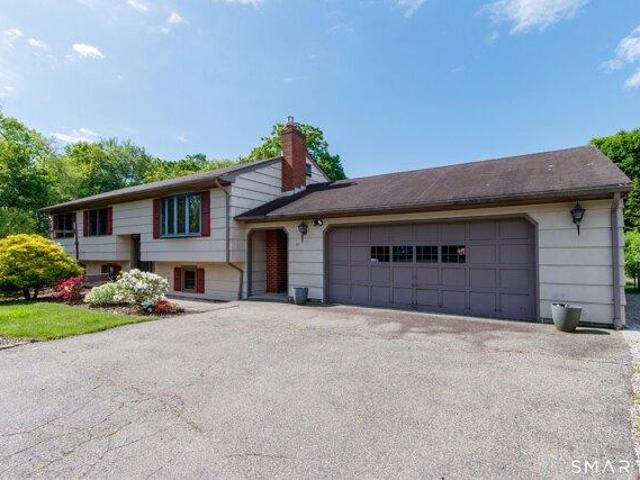 House for sale in Milford, Connecticut