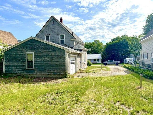 House for sale in Across the Tracks, Millinocket