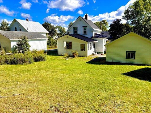 House for sale in Across the Tracks, Millinocket
