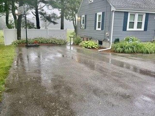 House for sale in Millis, Massachusetts