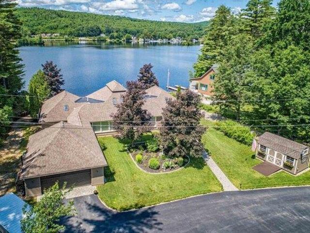 House for sale in New Hampshire