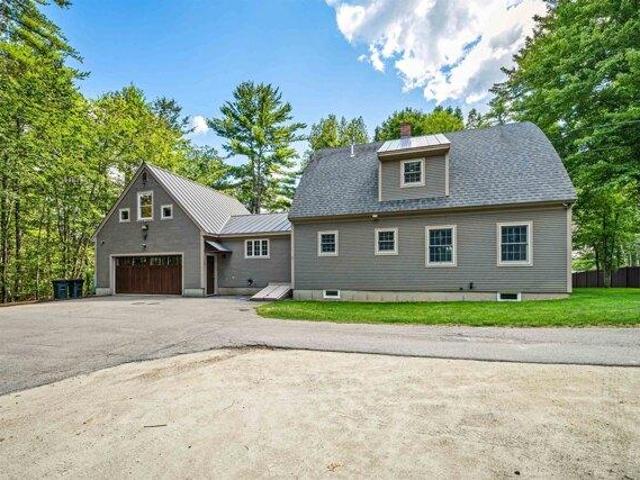 House for sale in New Hampshire