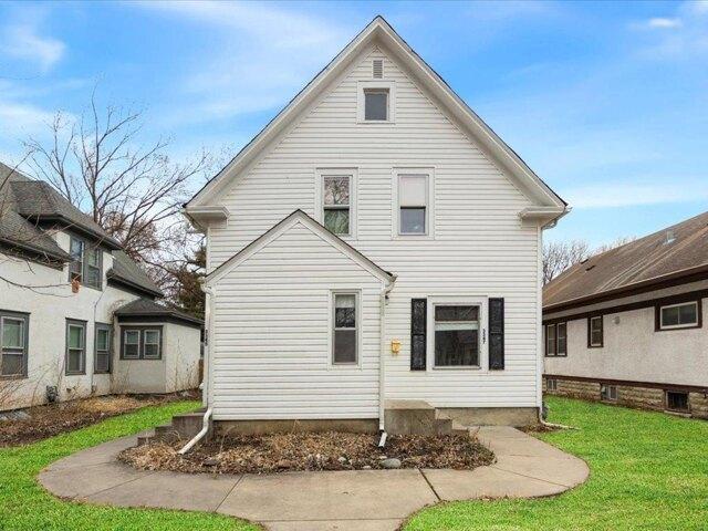 House for sale in Hennepin, Minnesota