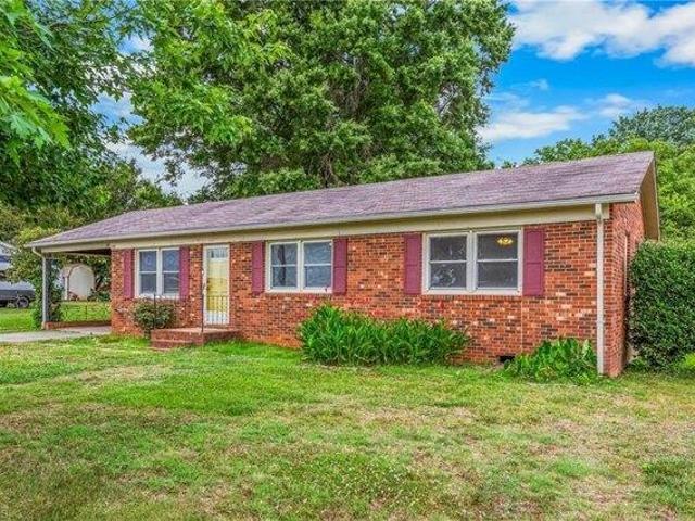 House for sale in Mocksville, North Carolina