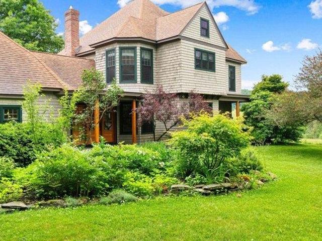 House for sale in Vermont