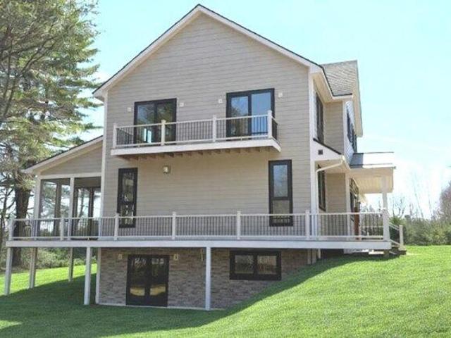 House for sale in Monmouth, Maine