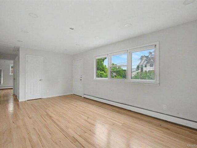 House for sale in New York