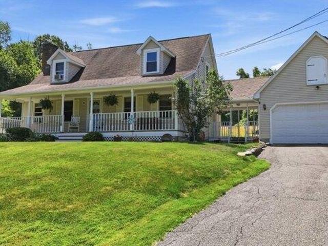 House for sale in Hampden, Massachusetts