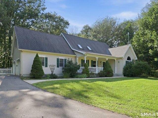 House for sale in Oakdale, Montville
