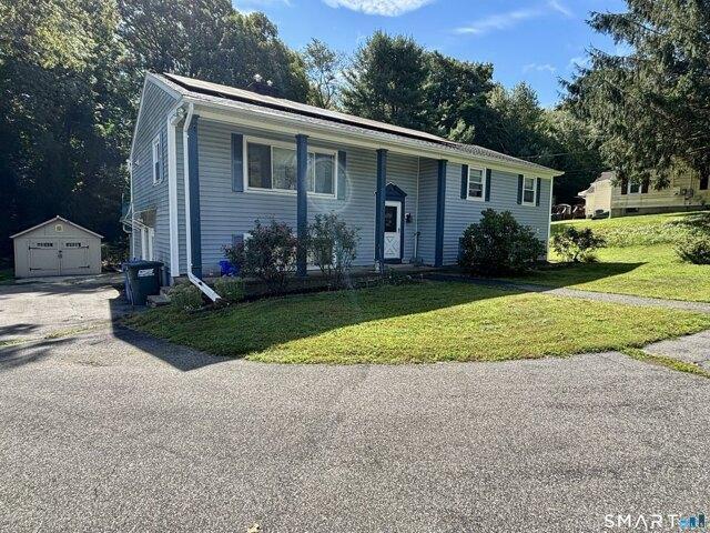 House for sale in Mohegan, Montville