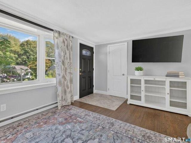 House for sale in Mohegan, Montville