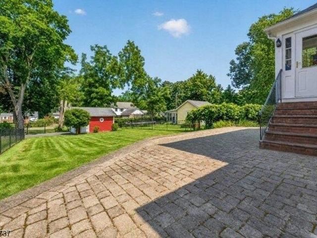 House for sale in Cutler Park, Morristown