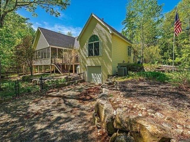 House for sale in New Hampshire