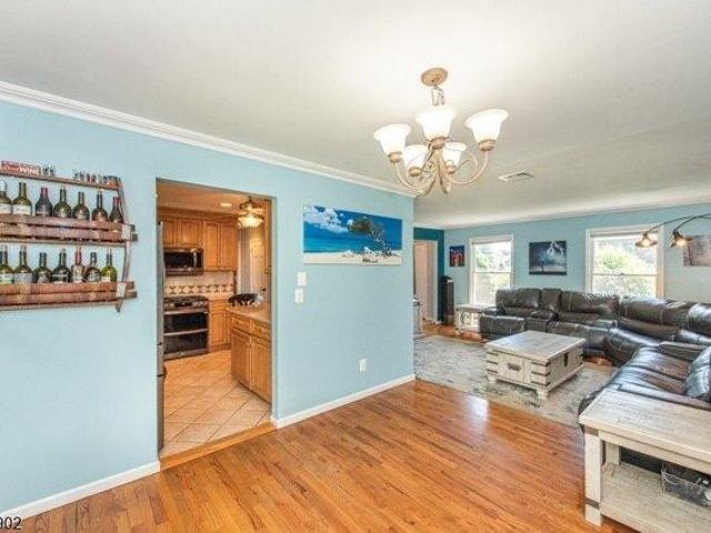 House for sale in Landing, New Jersey