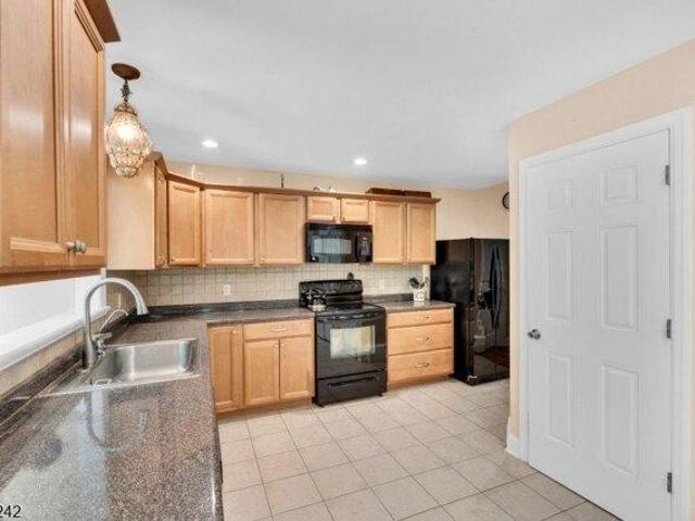 House for sale in Landing, New Jersey