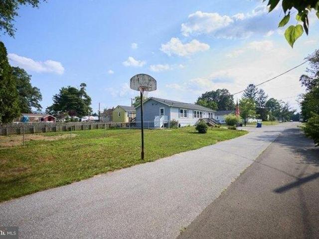 House for sale in Hainesport, New Jersey