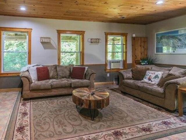 House for sale in Mount Holly, Vermont