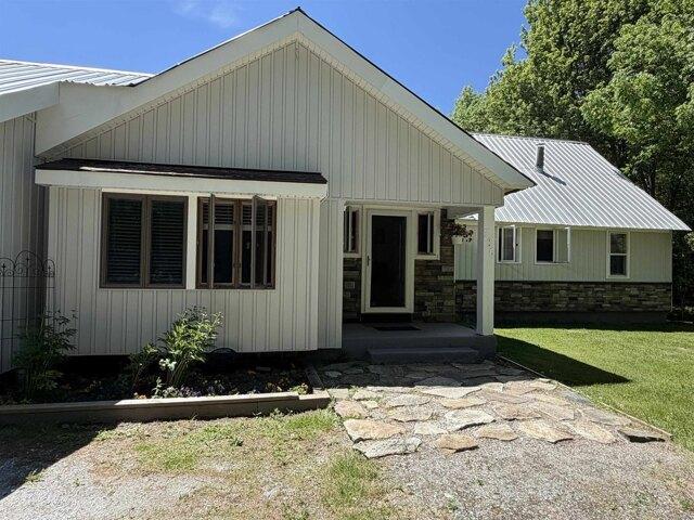 House for sale in Mount Holly, Vermont
