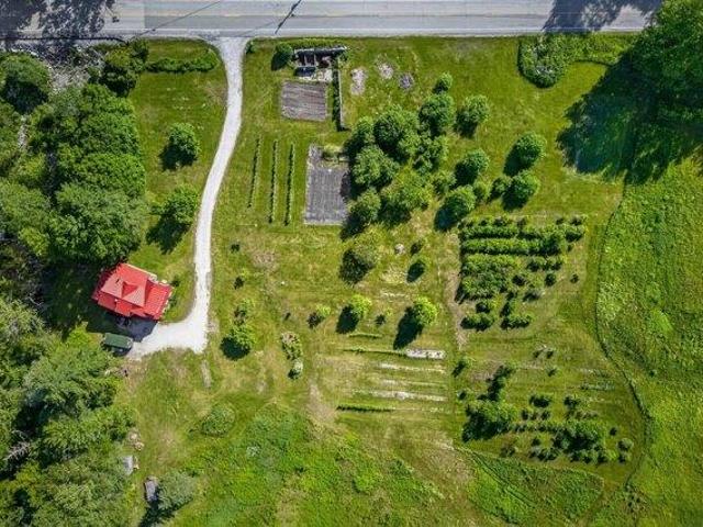 House for sale in Mount Holly, Vermont