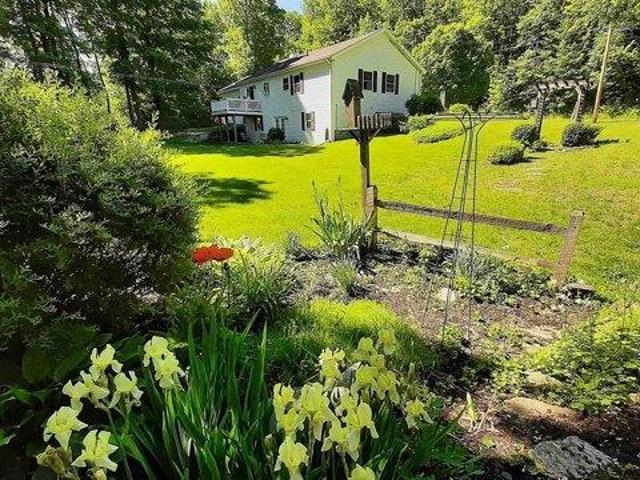 House for sale in Mount Holly, Vermont