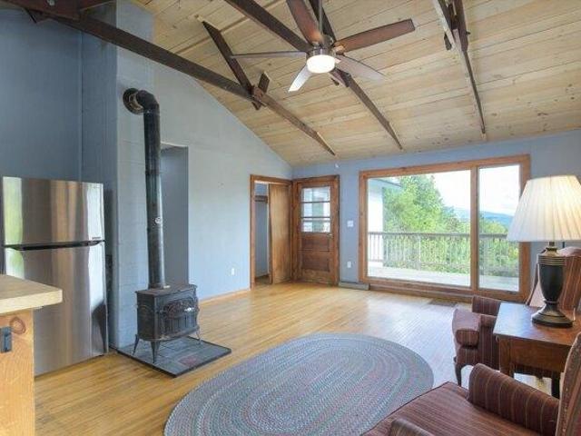 House for sale in Mount Holly, Vermont